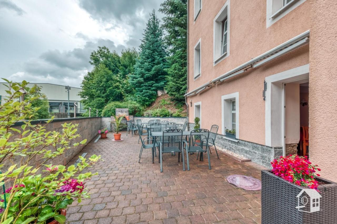 Appartements Im "Landhaus Am Frohnauer Hammer" Annaberg-Buchholz Luaran gambar